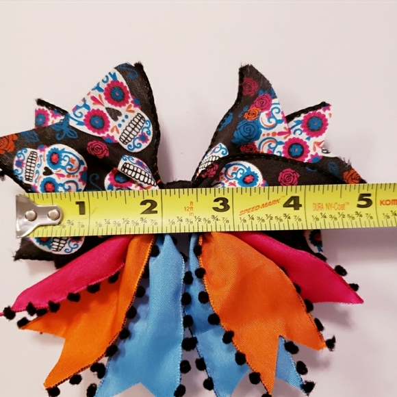 💀 Sugar Skull Bow - Picture 3 of 5